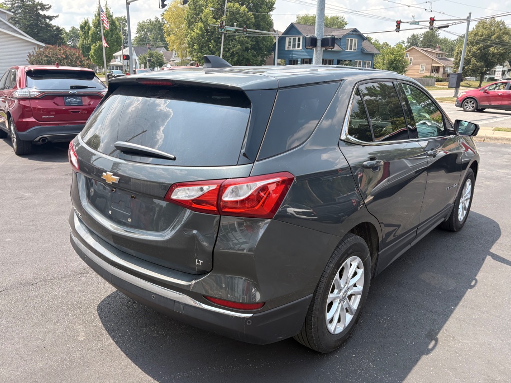 Chevrolet Equinox photo 3