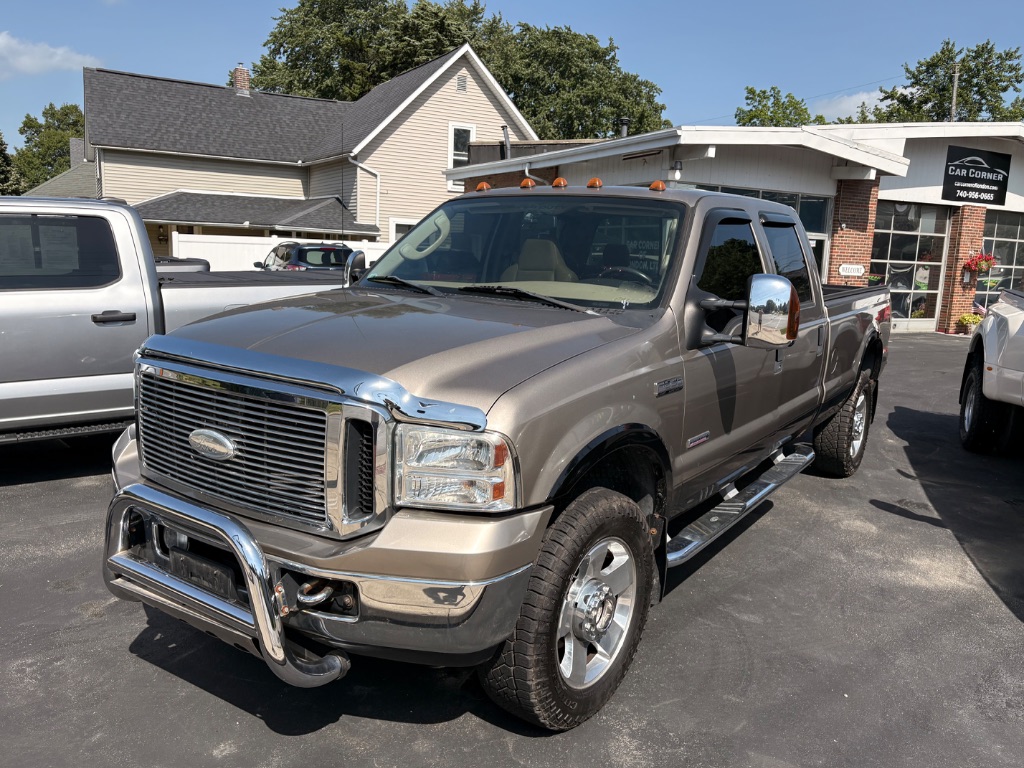 2006 Ford F-350 Lariat 4x4 Crew Cab SWB's photo