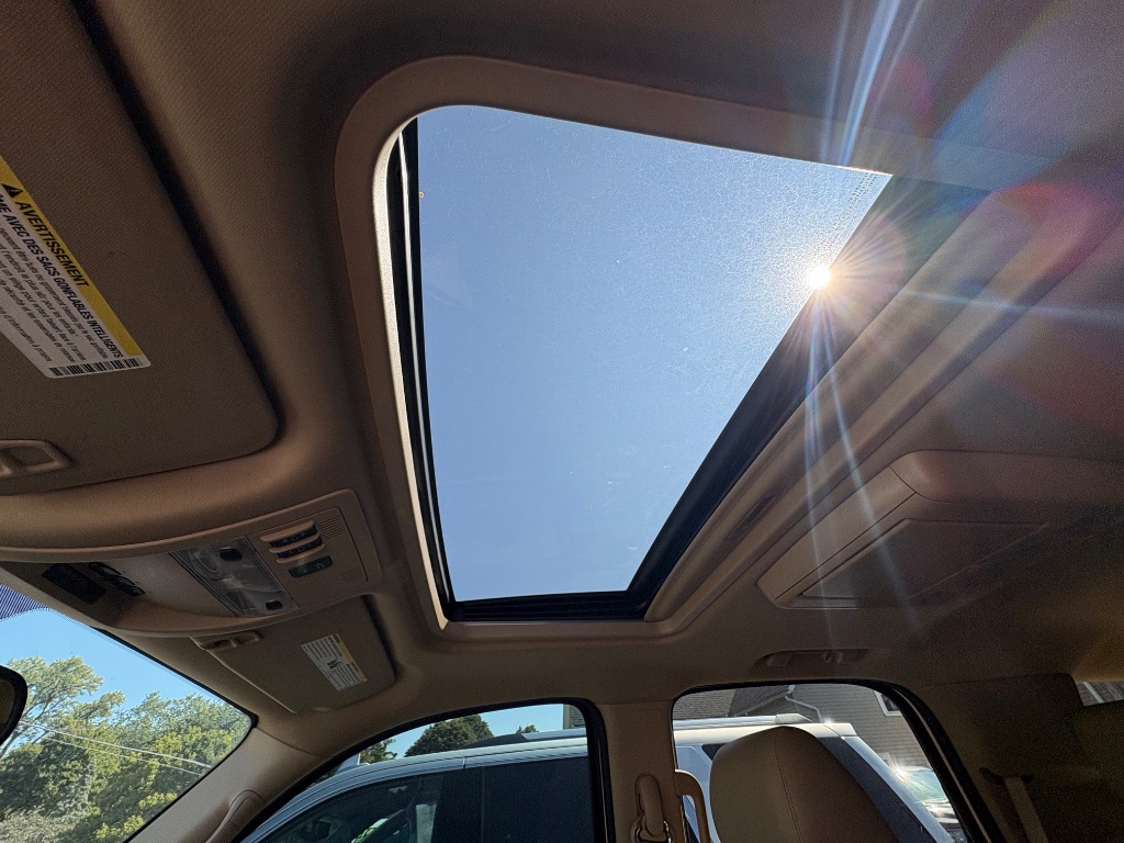 Chevrolet Tahoe photo 11