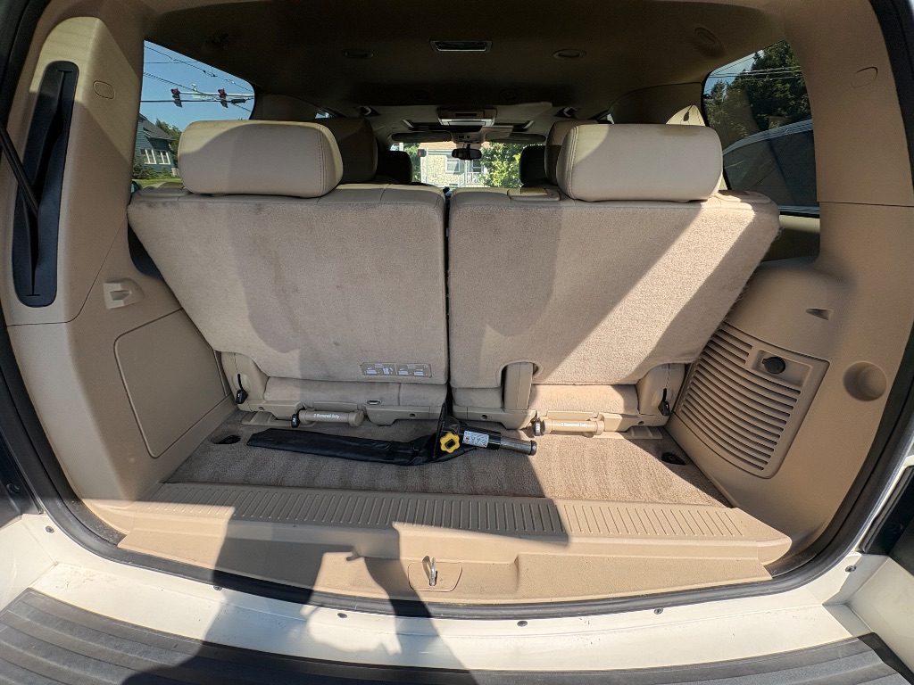 Chevrolet Tahoe photo 15