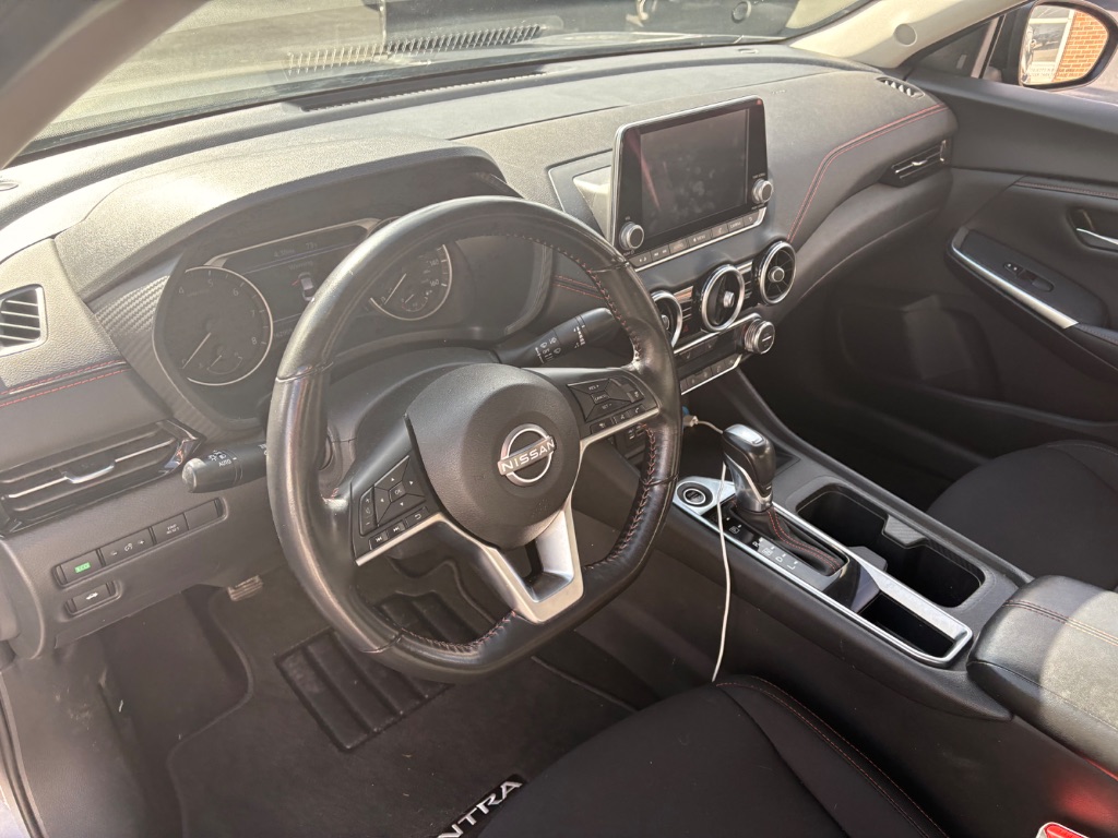Nissan Sentra photo 7