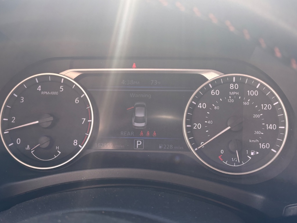 Nissan Sentra photo 9
